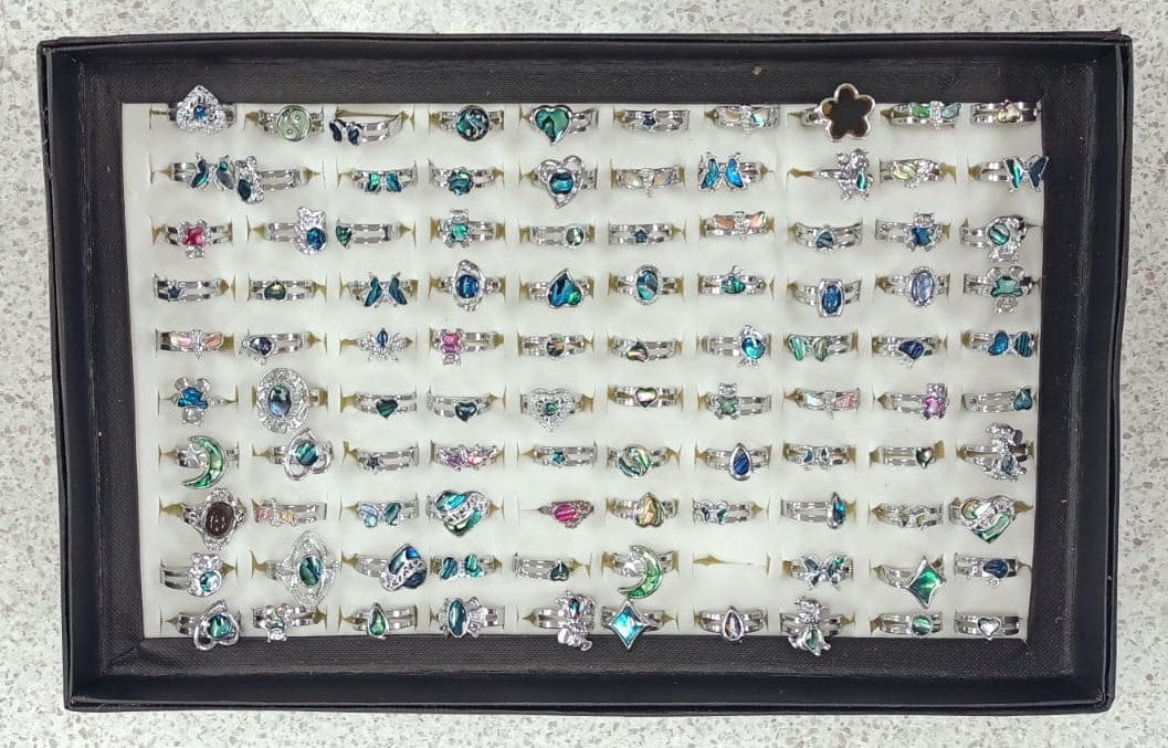 Local Kiwi Deals Artificial Mixed Style Rings - ASSORTED
