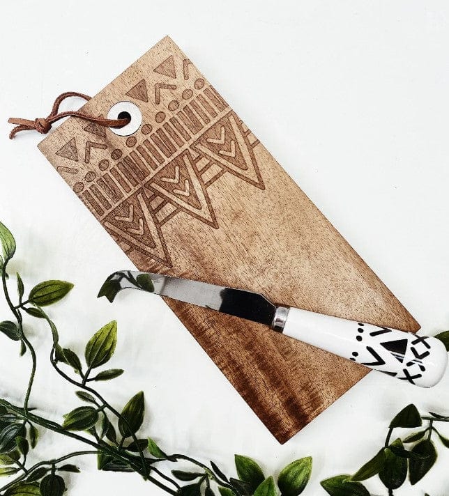 Local Kiwi Deals Cinemon Pacifica Cheese Knife & Rectangle Board