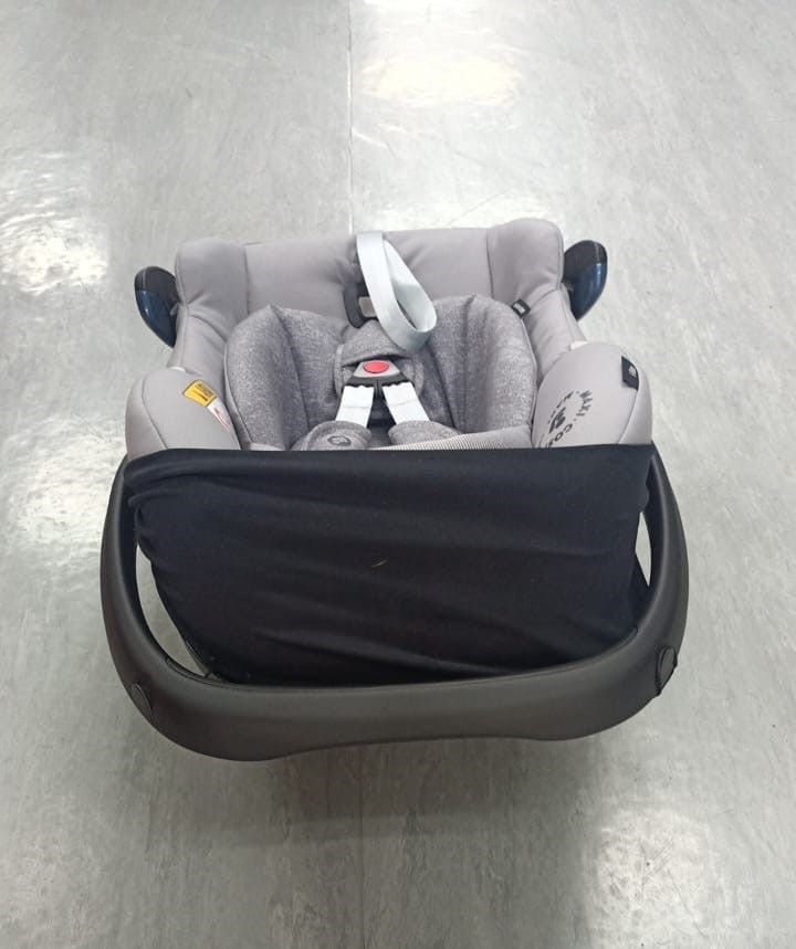 Local Kiwi Deals Maxi-Cosi Rock Rear Facing Car Seat - DEMO UNIT (PICKUP ONLY)