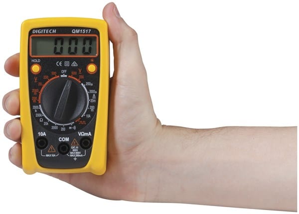 Local Kiwi Deals Electronics DIGITECH Economy CatIII Multimeter with Data Hold