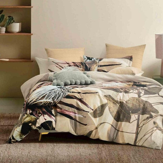 Local Kiwi Deals Homeware QN Galaxy Protea Duvet Cover Set